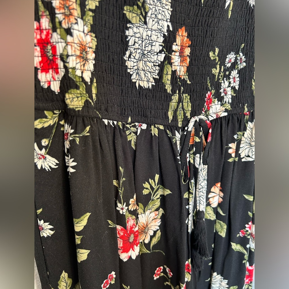 Sundress - Picture 3 of 3